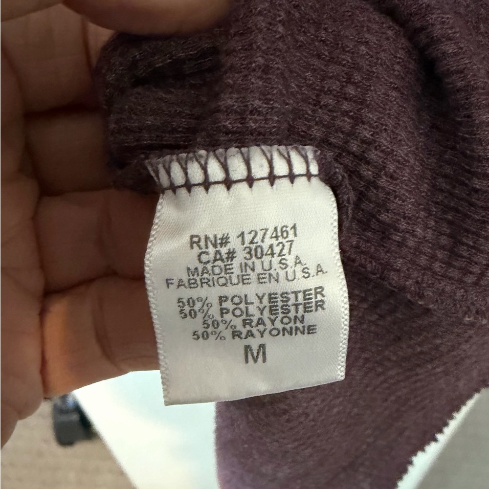 Wildfox Purple V-Neck Sweater Relaxed Fit - Picture 4 of 4
